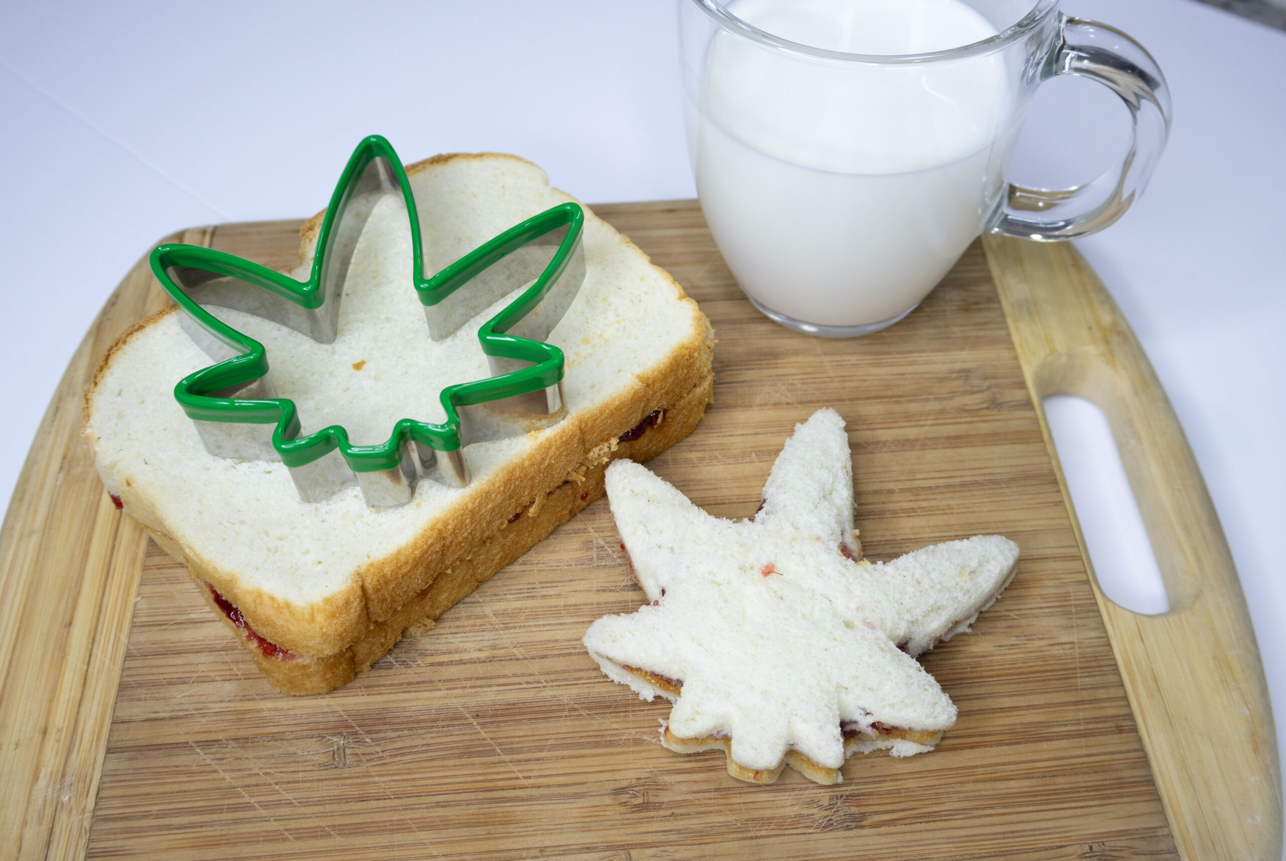 Buy 3pc Pot Leaf Cookie Cutter Set Online